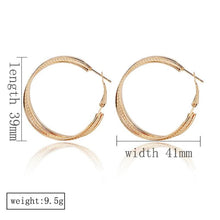 Load image into Gallery viewer, Big Circular Gold Hoop Earrings