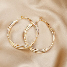 Load image into Gallery viewer, Big Circular Gold Hoop Earrings