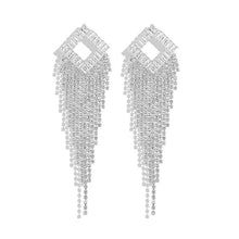 Load image into Gallery viewer, Women&#39;s Shiny Fringed Earrings