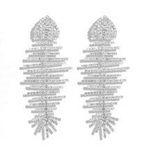 Load image into Gallery viewer, Women&#39;s Shiny Fringed Earrings