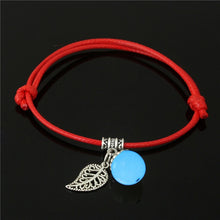 Load image into Gallery viewer, Light Up Braided Leaf Bracelet