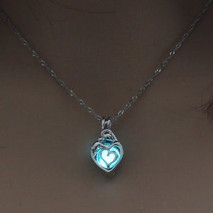 Women's Glowing Heart Stone Pendant Necklace