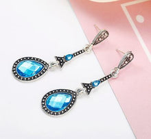 Load image into Gallery viewer, Water Drop Fashion Earrings