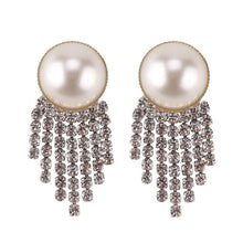 Load image into Gallery viewer, Women&#39;s Shiny Fringed Earrings