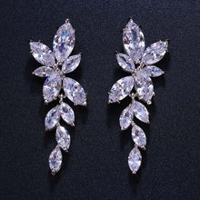 Load image into Gallery viewer, Flower Cut Crystal Earrings