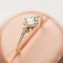 Load image into Gallery viewer, Women&#39;s Trendy Crystal Engagement Ring