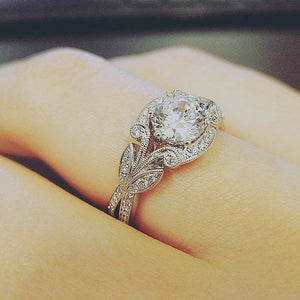 Women's Trendy Crystal Engagement Ring